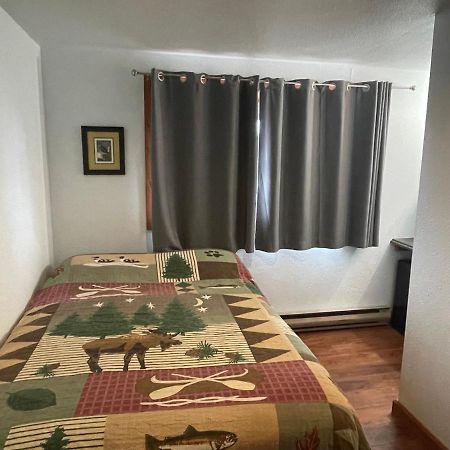 Brown Bear Saloon & Motel Bird Creek Zewnętrze zdjęcie